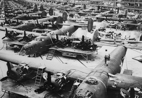 Production of B-24 Liberators at Ford plant in Detroit, MI. (Understanding Capitalism Part V: Evolution of the American Economy. Price, R.G., March 15, 2013/Released)