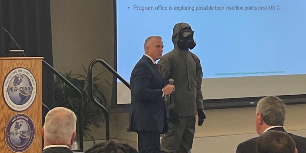 On May 3, the JPEO-CBRND and the U.S. Patent and Trademark Office cohosted an innovation event for protective clothing and textile innovation (JPEO-CBRND).